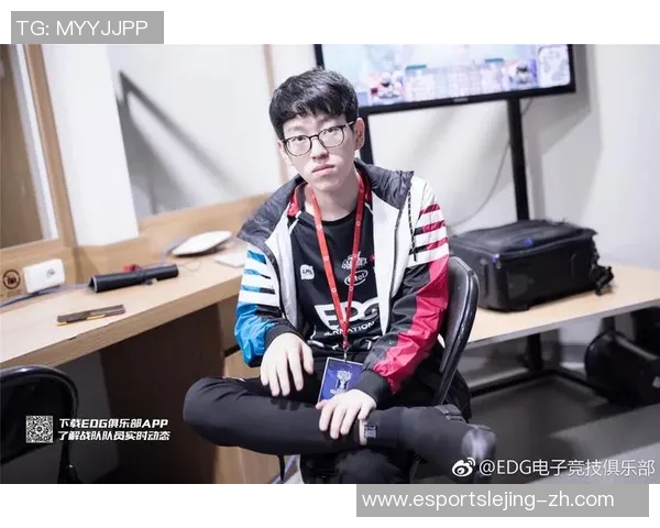 电竞比分与和平精英战术解析EDG阵地战体系的深度剖析与应用 电竞比分与和平精英战术解析EDG阵地战体系的深度剖析与应用